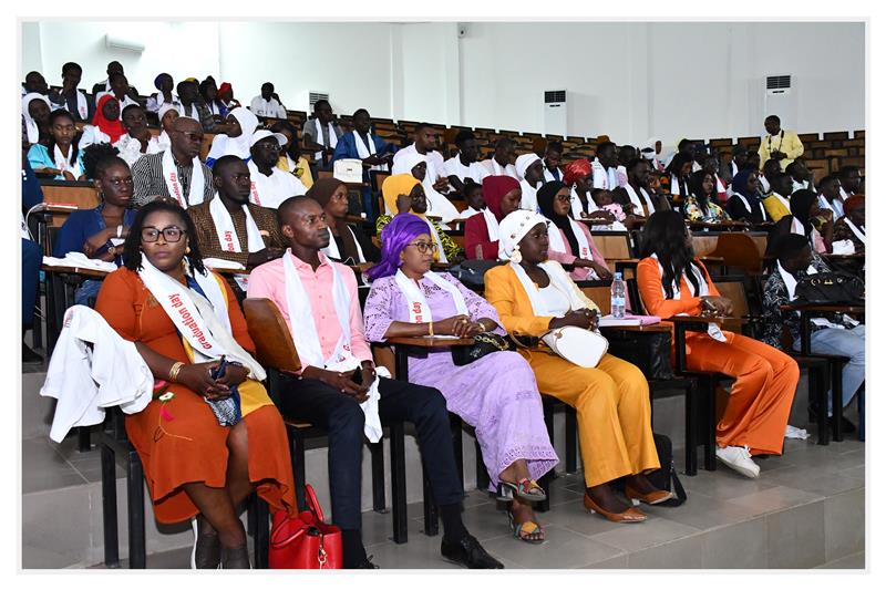 Cérémonie de graduation de la 1ere cohorte du programme UGB/PDCEJ.